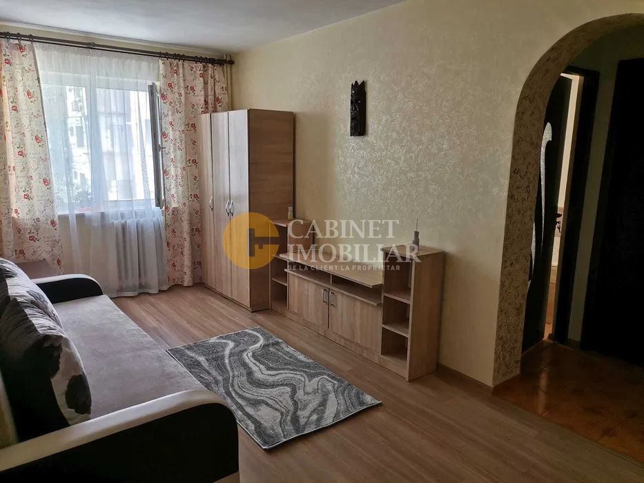 Apartament 2 camere de închiriat – FIX lângă Rond Podu Roș, locație excelentă! - Poză 1
