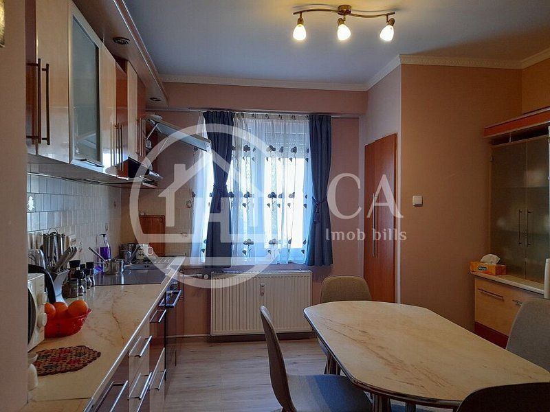 Apartament cu 4 camere de vanzare in Velenta, Oradea - Poză 2