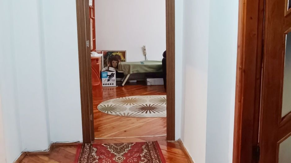 Apartament cu 3 camere decomandate,Carpatilor-Judetean - Poză 10
