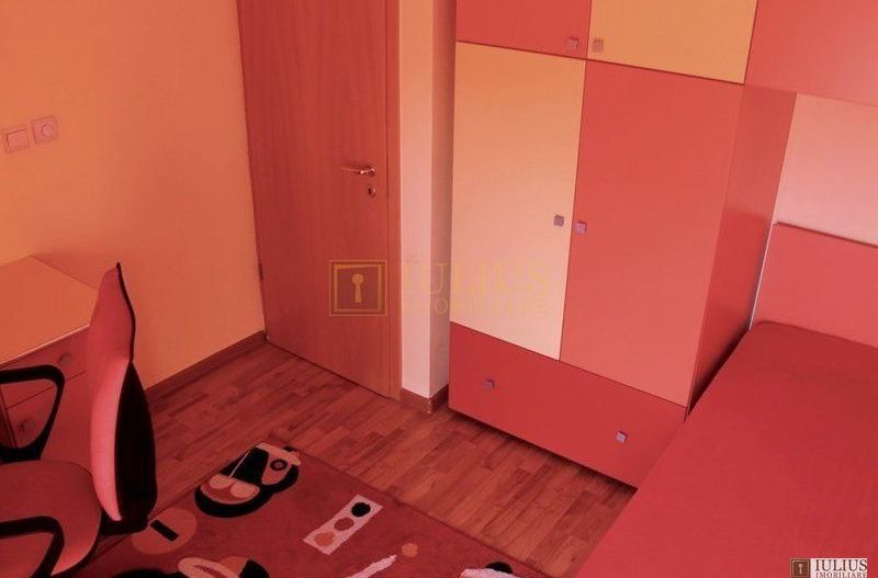 4 camere decomandat + loc de parcare privat in bloc nou. Str Nicolae Table - Poză 17