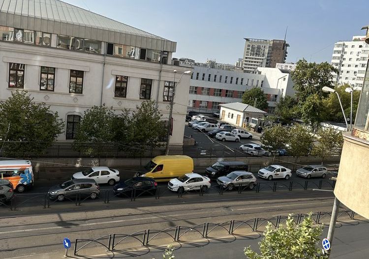 Ap. 4 camere Dristor - Mihai Bravu - Poză 3