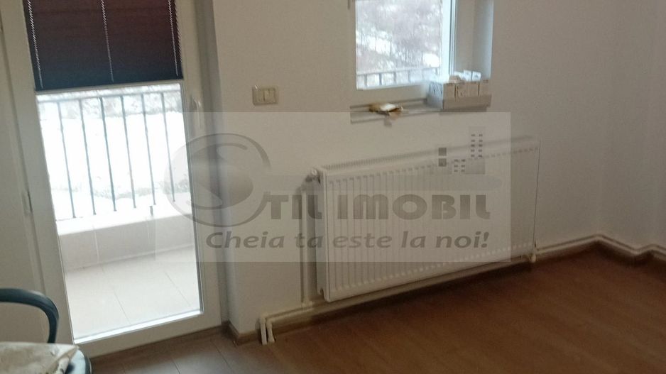 2 CAM DECOMANDAT BUCIUM LIDL LOC PARCARE PRIMA INCHIRIERE - Poză 7