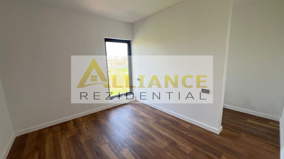Vila Individuala  - 4 camere - 3 bai-teren -320-600 M de STV - Poză 13