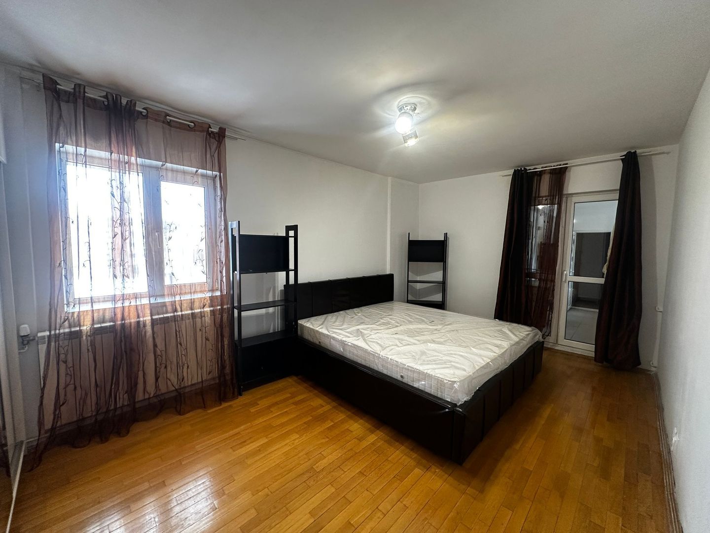 Apartament 3 camere, etaj 2, balcon închis, mobilat complet, Pantelimon - Schiță 1