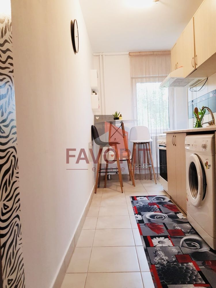 1 camera | etaj 1 | centrala proprie | mobilat si utilat | zona excelenta | - Poză 5