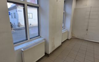 Spatiu comercial Ultracentral de inchiriat, 69mp– vitrina la strada - Poză 4