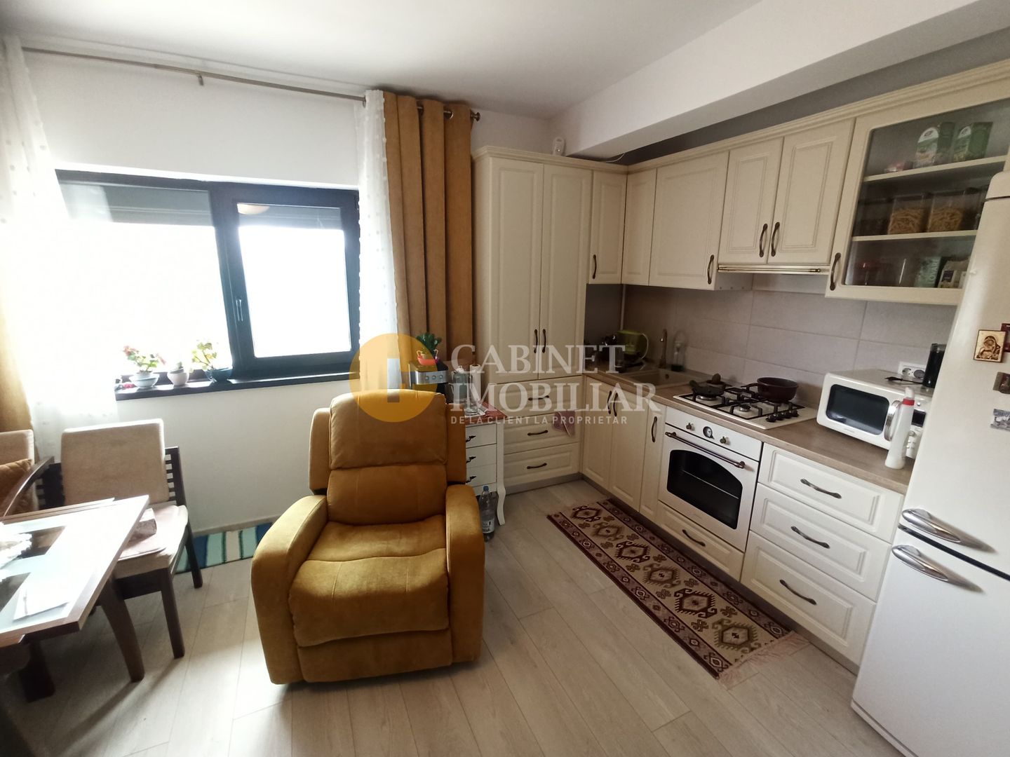 3 CAMERE - CURTE PROPRIE -  2 LOCURI DE PARCARE - VALEA LUPULUI - Poză 3