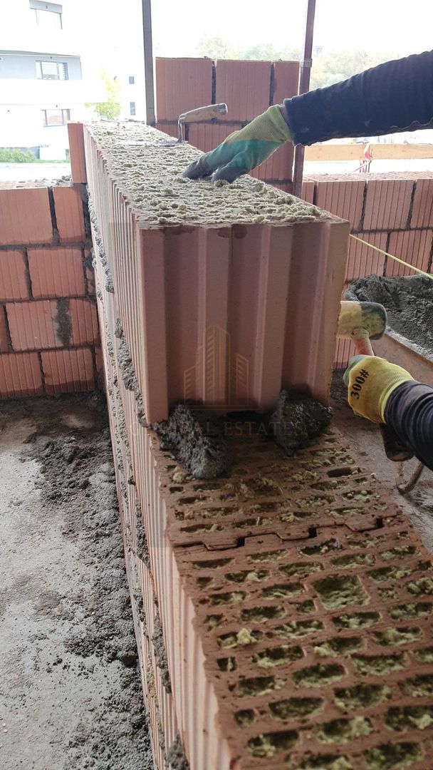 Apartament cu 2 camere situat in Brasov - Poză 9