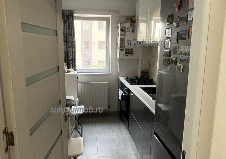 Decomandat, Apartament 2 Camere LeroyMerlin Bragadiru - Poză 4