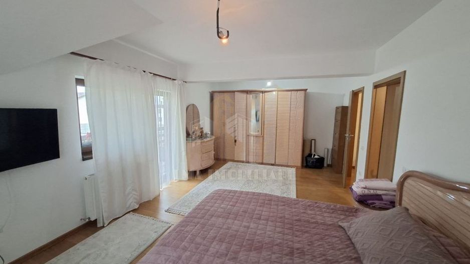 Casa individuala Tractoru zona Socec Brasov - Poză 25