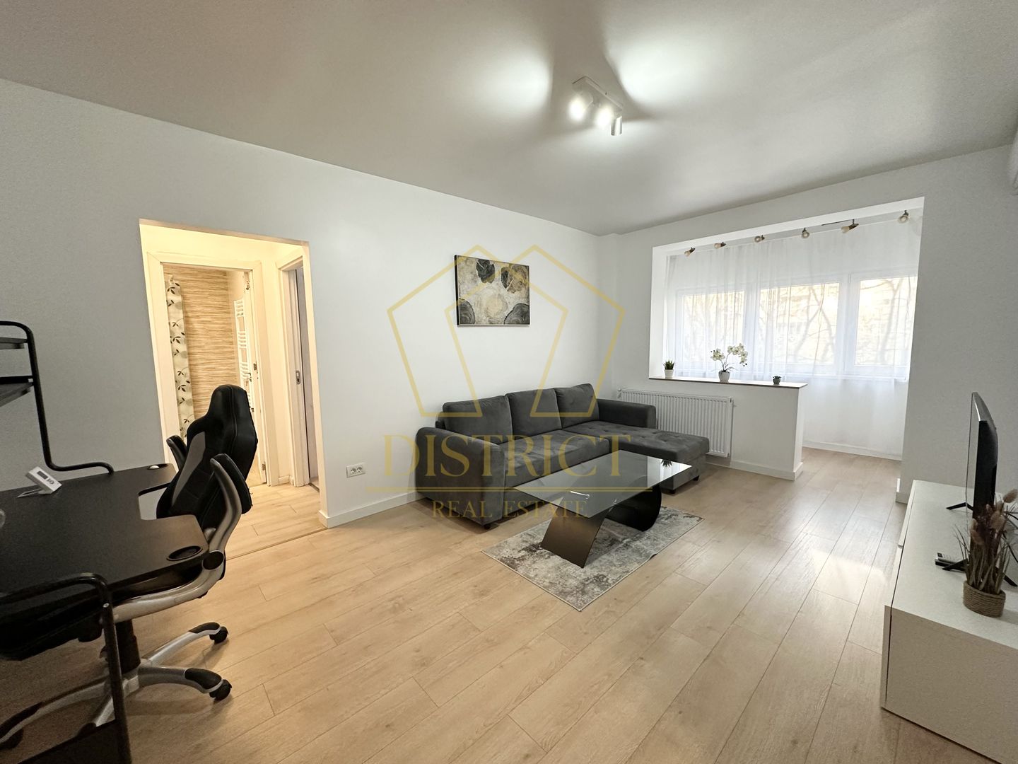 Apartament cu 2 camere | Zona Olimpia - Poză 2