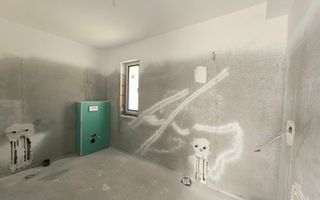 Vila individuala-280m de Lidl-760mp teren-beci-pod-gazon - Poză 8
