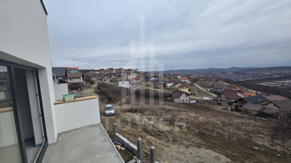 Casa 4 camere teren 500 mp view superb Sura Mare - Poză 13