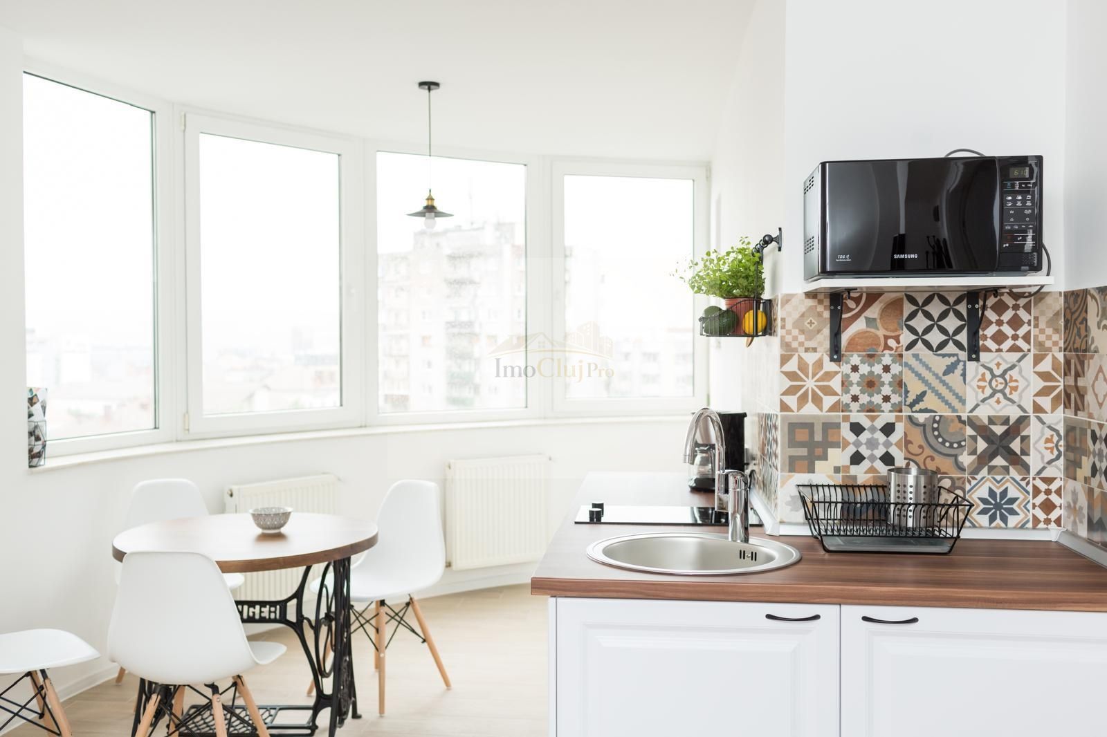 🏡 Apartament 2 camere de închiriat – Zonă centrală, Piața Cipariu - Poză 2