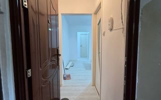 2 Camere Renovat Luica/Piata Resita - Poză 2