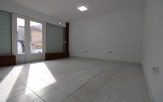 SAD,Birou/spatiu comercial, garaj, curte, centrala proprie, Zona Simion Barnutiu - Poză 4