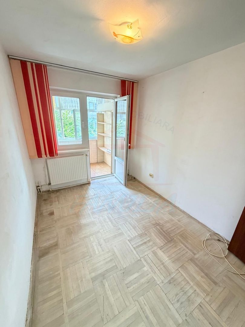 APARTAMENT CU 2 CAMERE DE VÂNZARE | MICRO 40 | ETAJ 4| PRET 41.900 EUR - Poză 2