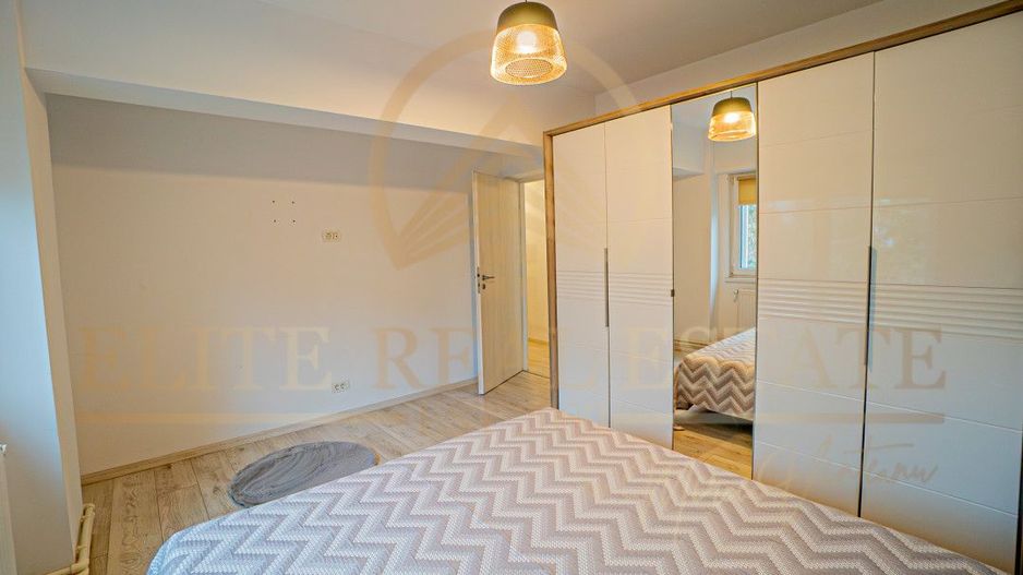 Tomis III - Galeriile Soveja - Apartament decomandat cu 3 camere, etaj 1. - Poză 8