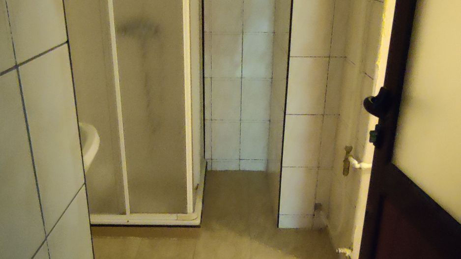 IDEAL PENTRU SALON INFRUMUSETARE / RESTAURANT/BAR/GRADINITE - Poză 22