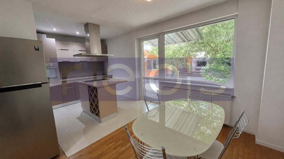 VANZARE CASA S+P+P | 4 CAMERE | ZONA APARATORII PATRIEI - Poză 4