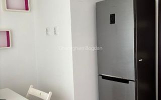 Apartament 3 camere de închiriat in zona Colentina cu centrală proprie - Poză 2