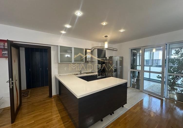 EXCLUSIV | Apartament 4 Camere Premium | Decebal | Renovat Nou| PARCARE - Poză 2