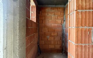 Duplex la rosu - 3 dormitare- Dumbravita - Poză 3