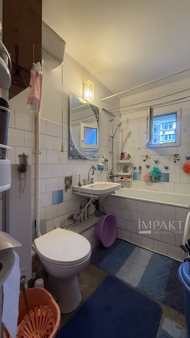 Apartament cu 2 camere decomandat in cartierul Intre Lacuri - Poză 6