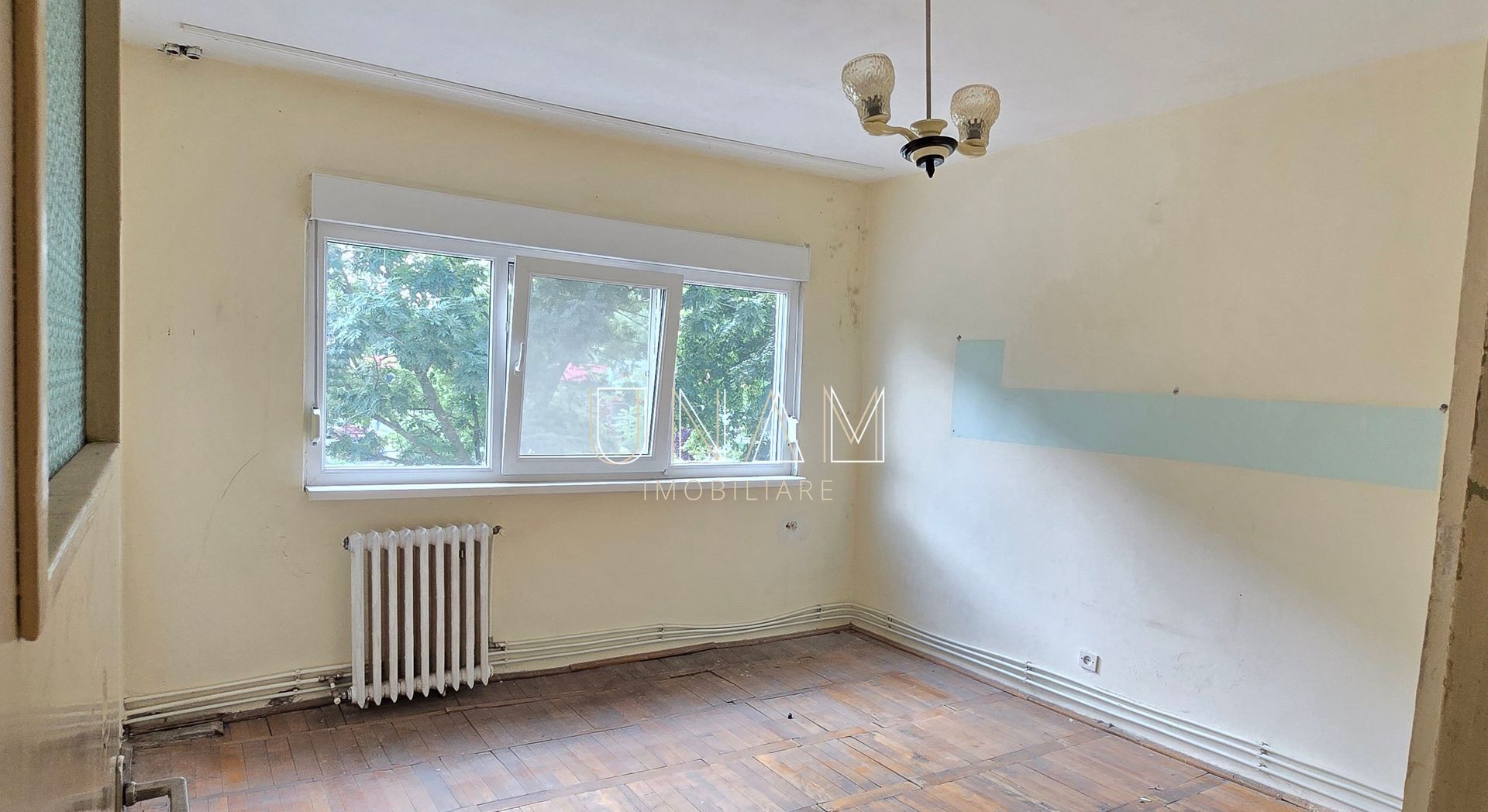 =REPOZITIONARE PRET= 2 camere in Govandari, zona Miorita - etaj 1, centrala proprie - Poză 3