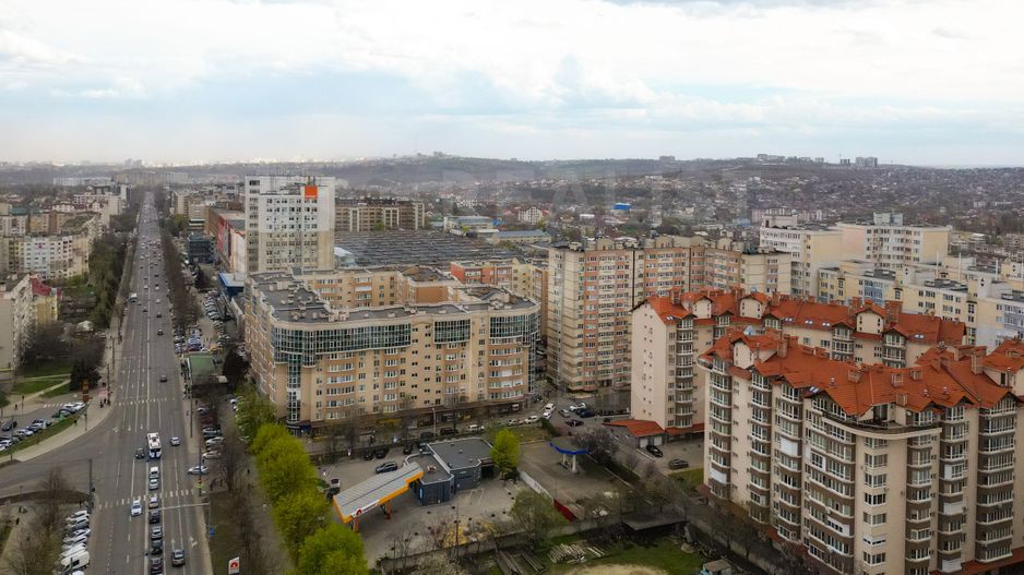Vânzare, penthouse, 4 camere, strada Alba Iulia, Buiucani. - Poză 1