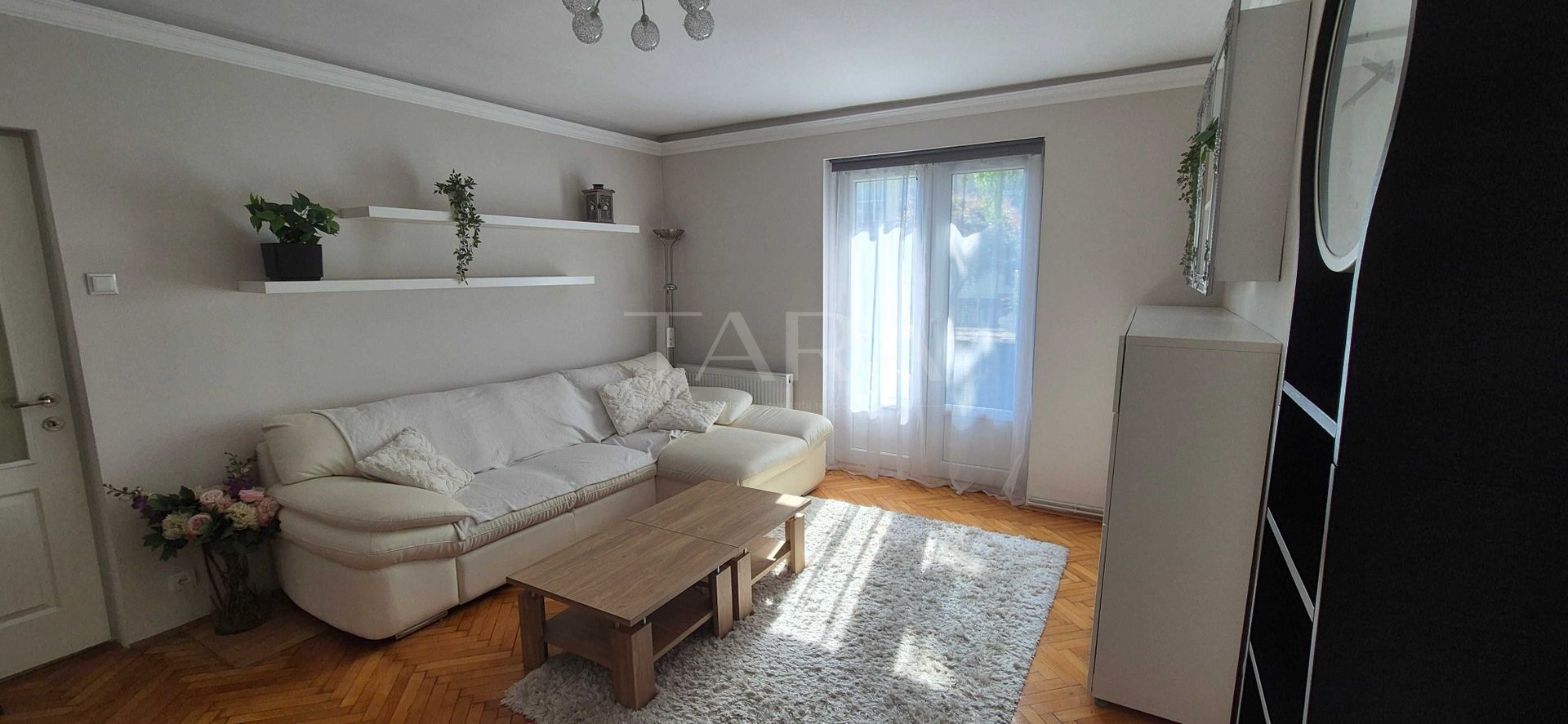 Apartament 2 camere, garaj și parcare incluse, zona Horea, Central. - Poză 1