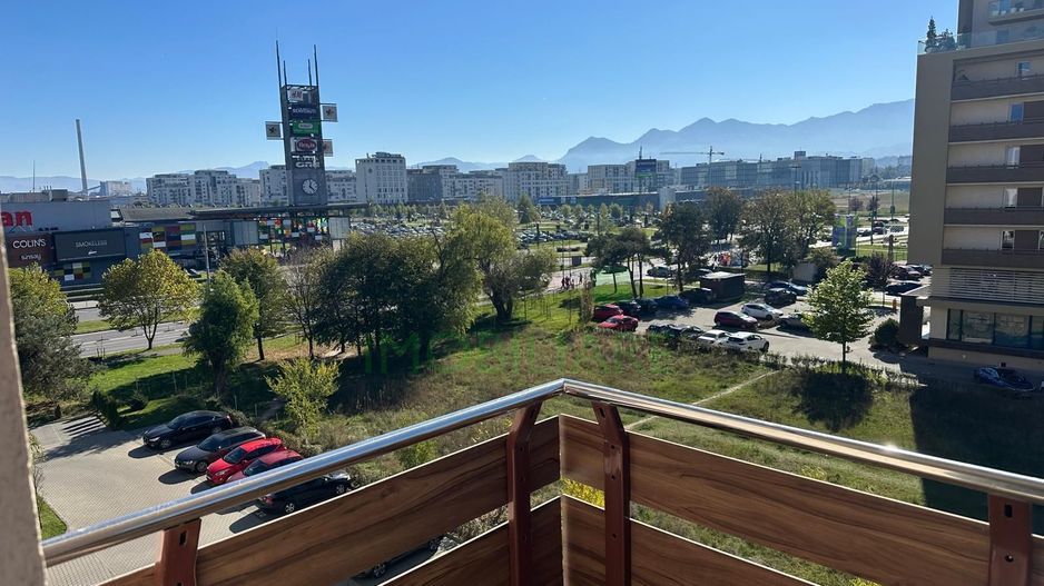 Apartament premium 2 camere, Urban Invest Coresi, Parcare + boxă - Poză 12