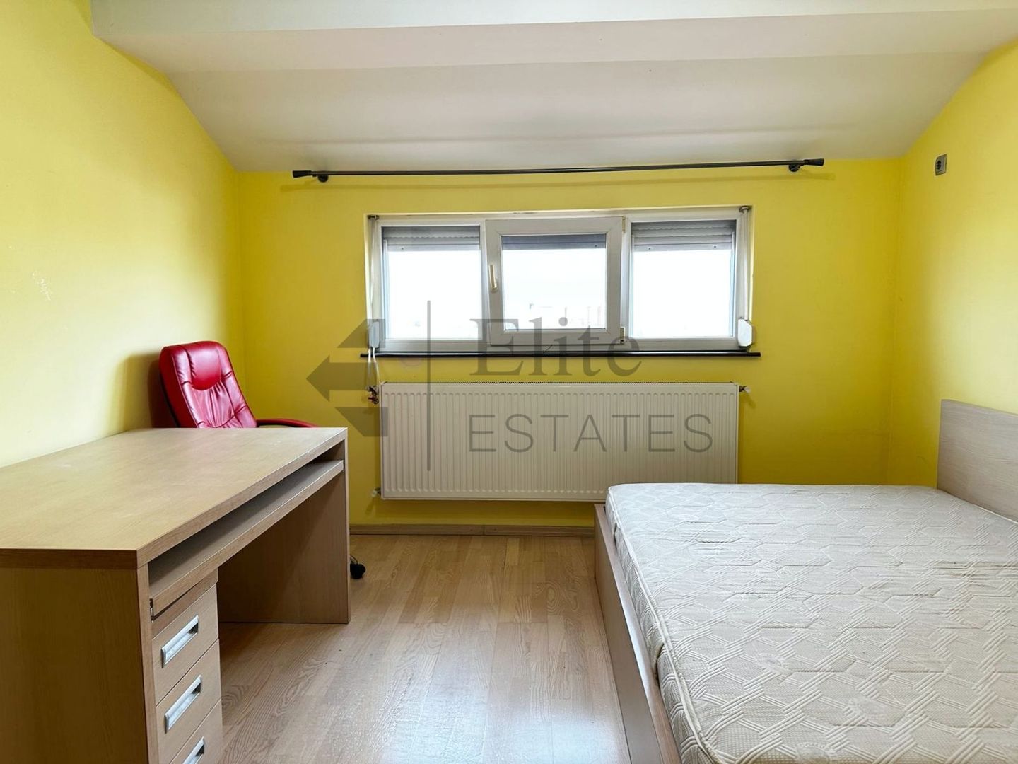 Apartament de vanzare cu 4 camere in zona Decebal - Poză 13