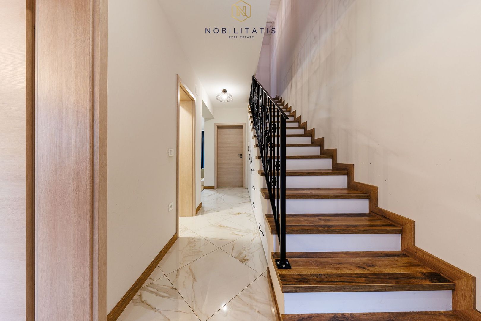 VANDUTA - Casa superba de vanzare in Timisoara | 120 mp, 5 cam - Poză 4