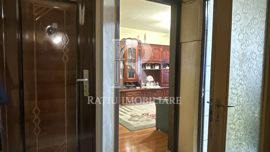 Apartament cu 3 camere  | Etaj intermediar | Calea Aradului | Oradea - Poză 8