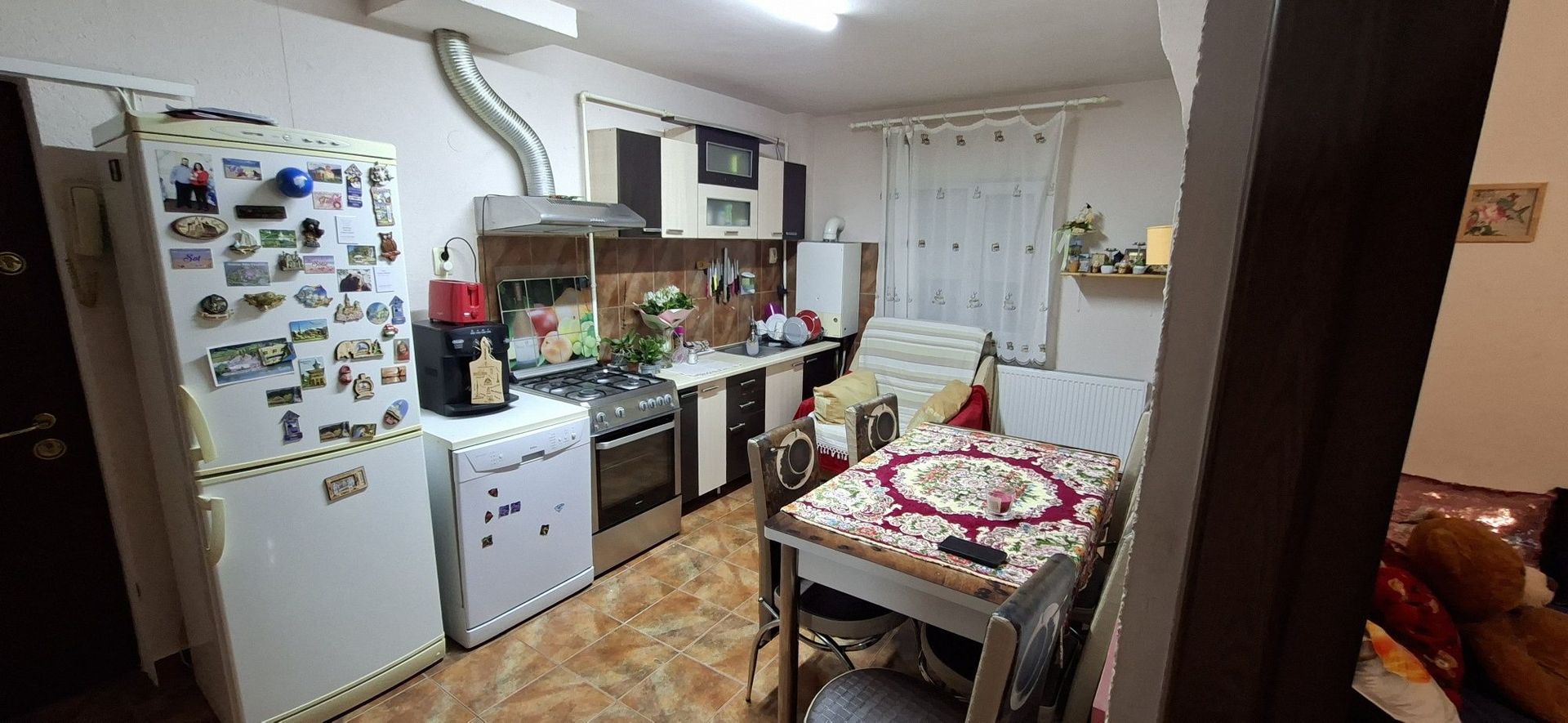 BRASADAS vinde ap 2 cam etaj 2 pe Botizului. - Poză 1