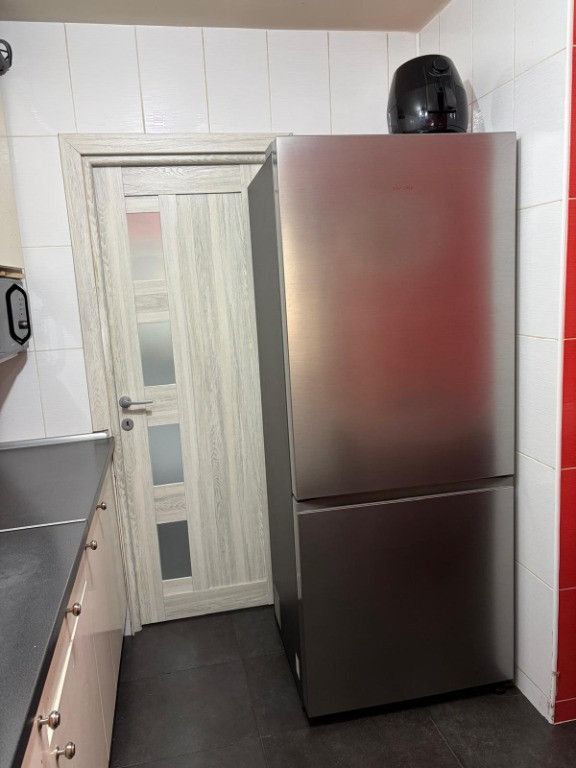 Apartament Luminos 3 camere, zona Bld. Alexandru Obregia, Straduintei. - Poză 7