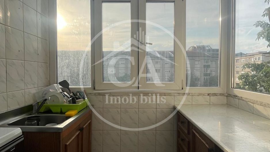 Apartament cu 3 camere de vânzare în zona Nufarul, Oradea - Poză 8