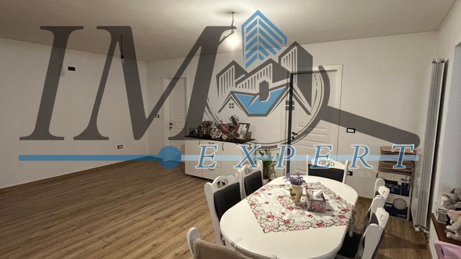 Casa de vanzare pe un nivel in Metes - Poză 2