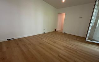 Apartament 3 camere  67 mp/ RENOVAT/ SECTOR 3/  5MIN METROU TITAN - Poză 3