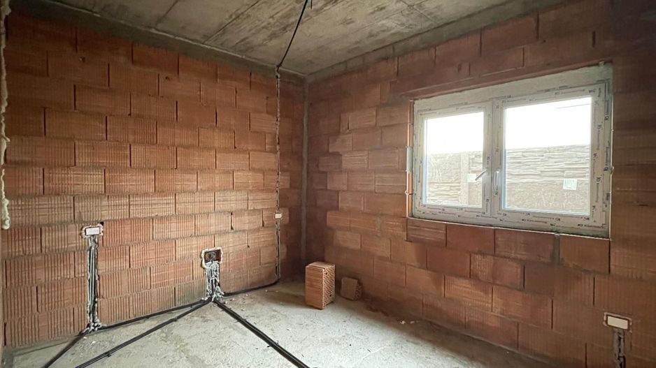 Duplex unit prin cam. tehnica - pe parter - 4 camere - Mosnita Noua - Poză 8