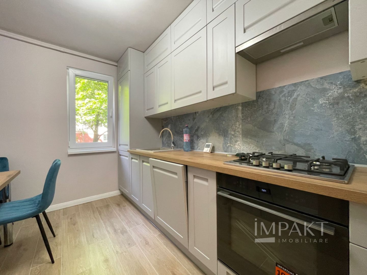 Apartament spatios cu balcon si garaj | Gheorgheni - Poză 4