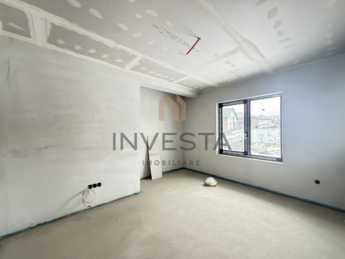 Casa noua in Chinteni, 700 mp teren- zona strazii Caragiale - Poză 9