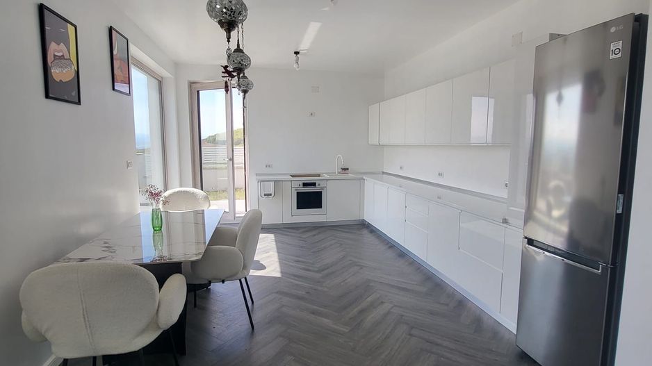 CASA ULTRA MODERNA SITUATA IN ZONA SCHIT, IN ALBA IULIA LA 395000 EURO - Poză 3