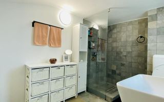 Casa cocheta cu gradina - Poză 15