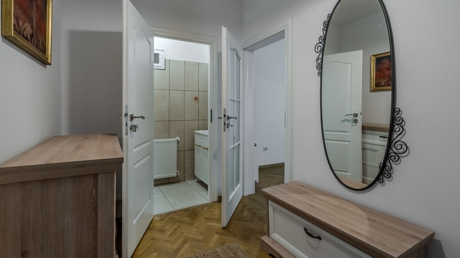 Casa individuala renovata integral | Brasovul Vechi - Dealul Cetatii - Poză 13