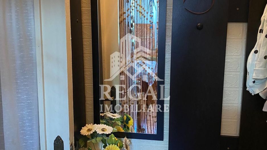 Apartament cu 2 camere semidecomandat Zona Micro 5/2 - Poză 12