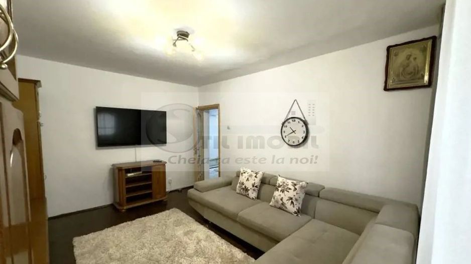 Apartament 2 camere decomandat – Păcurari, la bulevard - Poză 2