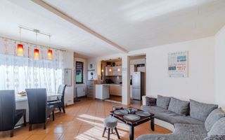 Casa  7 camere I 2 Corpuri I 180MPU I Piscina I   Poplaca - Poză 1