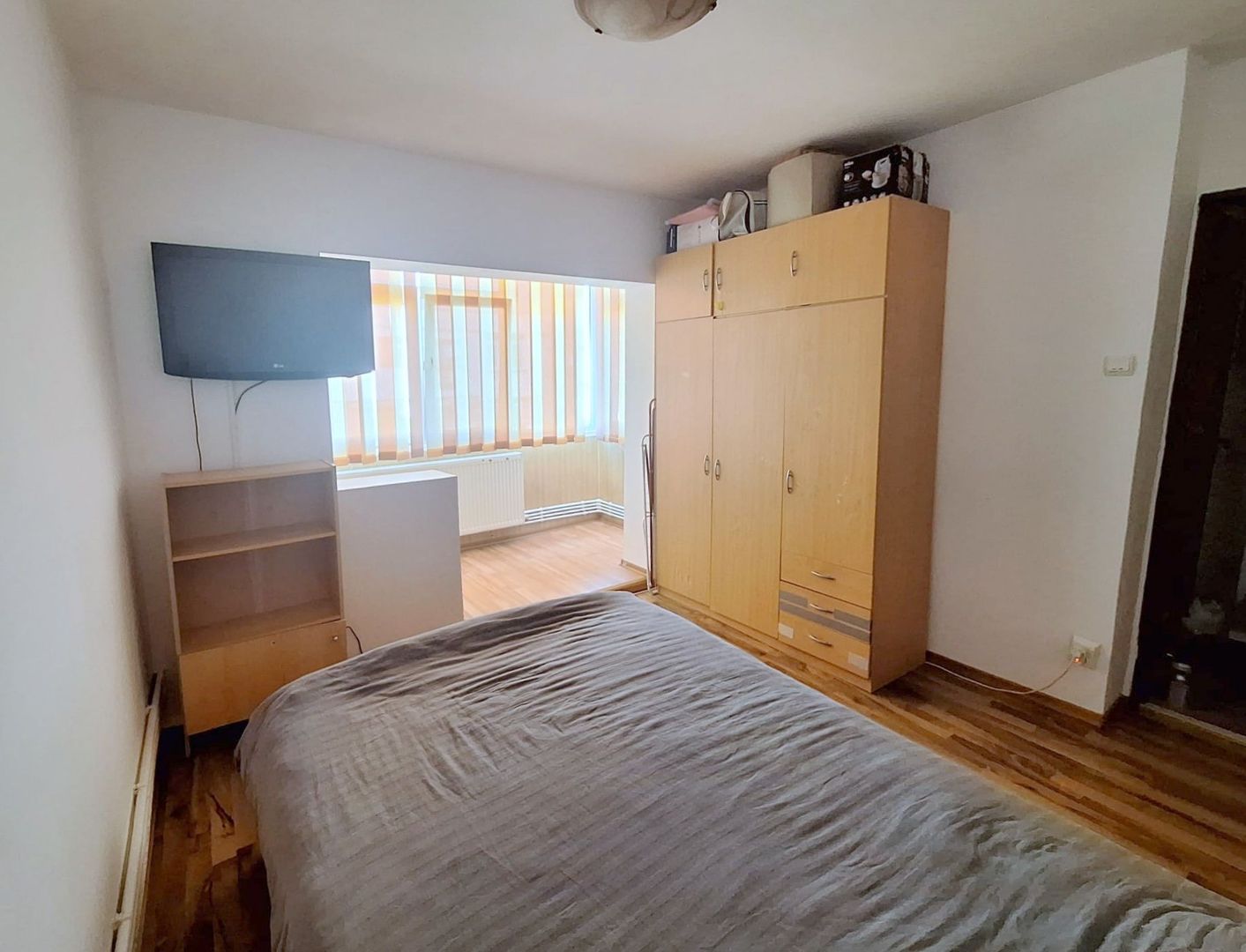 Apartament 2 camere de închiriat - Micro 17 - Mobilat - 350 Euro - Poză 5